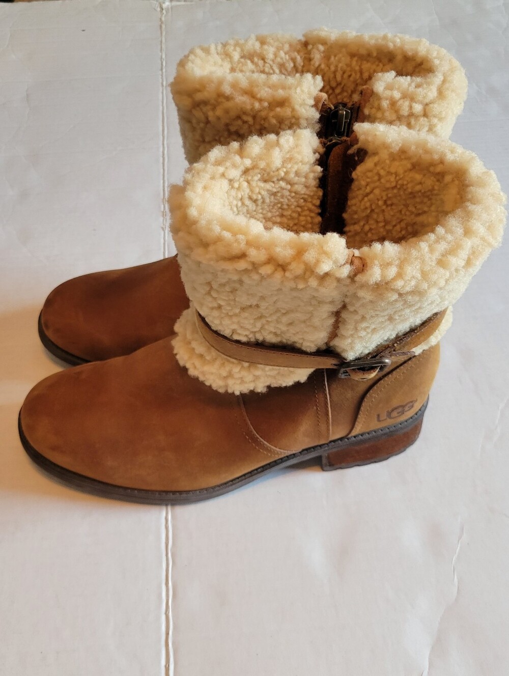 UGG Blayre II Shearling-Lined Chestnut Suede Ankle Boots Ladies Size 10